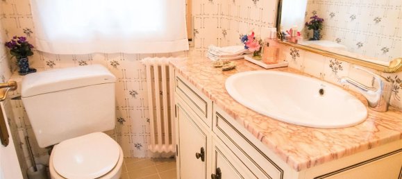 4 bedrooms House in Zuera, Spain No. 65564 9