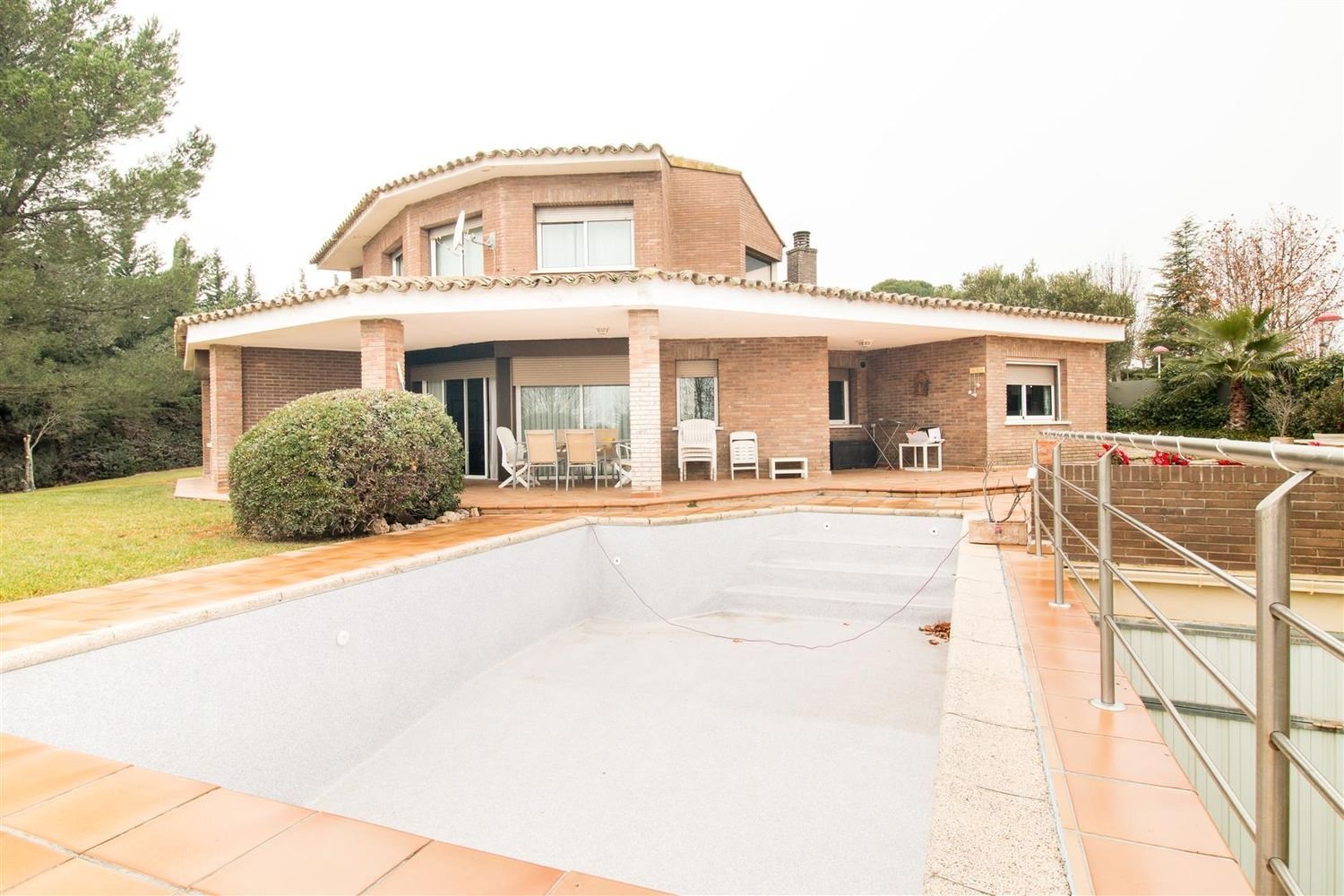 4 bedrooms House in Zuera, Spain No. 65564