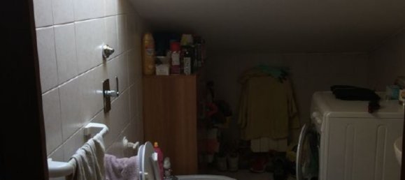 3غرفة شقة في Desio, Italy رقم 95579 10