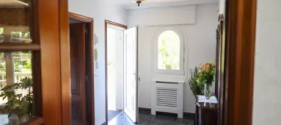 5 bedrooms House in Bergondo, Spain No. 182632 4