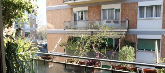 3 bedrooms Apartment in Rome, Italy No. 334321 12