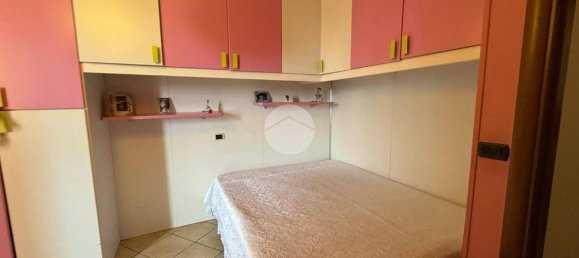 3 bedrooms Apartment in Naples, Italy No. 167559 22