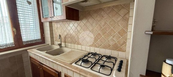 3 bedrooms Apartment in Naples, Italy No. 167559 7