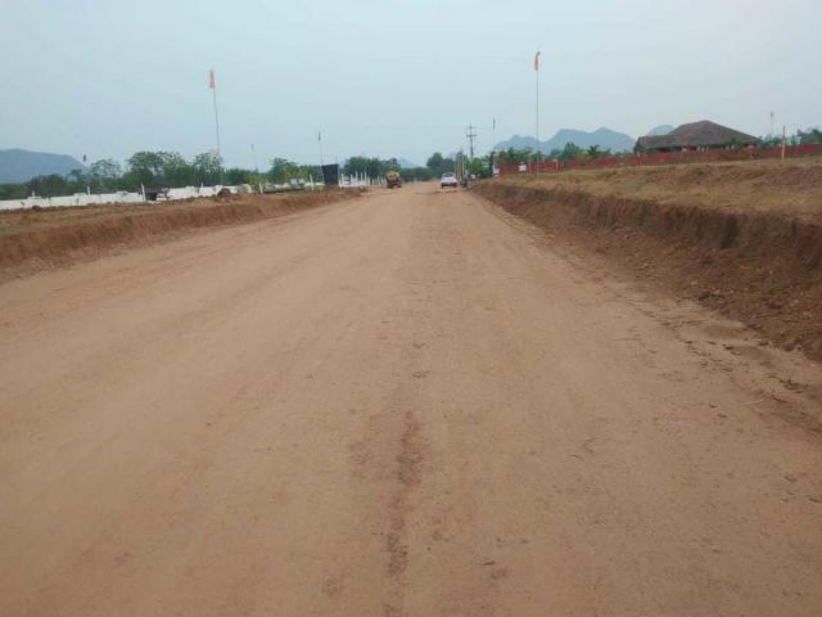  Land in Visakhapatnam, India No. 29379