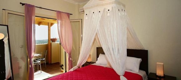 6 bedrooms Villa in Chania, Greece No. 176 10