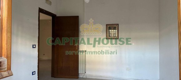 3 rooms Apartment in Casoria, Italy No. 23628 5
