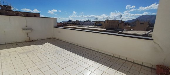 2 غرف نوم بانتهاوس في Palermo, Italy رقم 344885 7