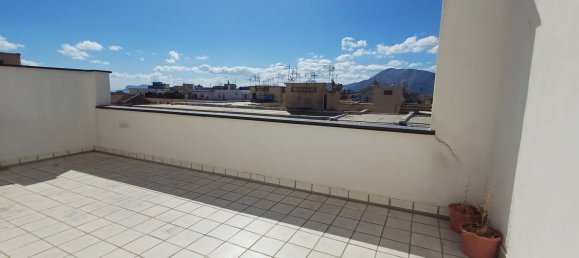 2 غرف نوم بانتهاوس في Palermo, Italy رقم 344885 4