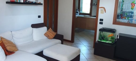 5 bedrooms House in Marcon, Italy No. 360035 2