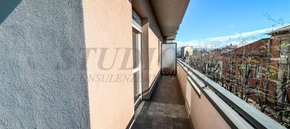 3 bedrooms Apartment in Seveso, Italy No. 364325 7