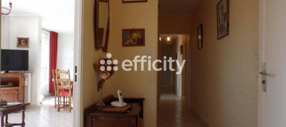 Apartamento de 2 dormitorios en Le Pontet, France No. 358302 3