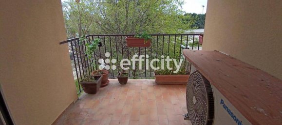 Apartamento de 2 dormitorios en Le Pontet, France No. 358302 10