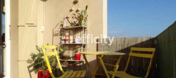 Apartamento de 2 dormitorios en Le Pontet, France No. 358302 11
