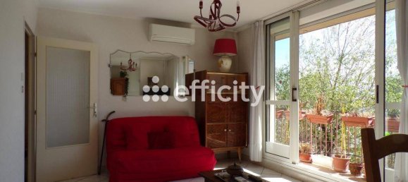 Apartamento de 2 dormitorios en Le Pontet, France No. 358302 7