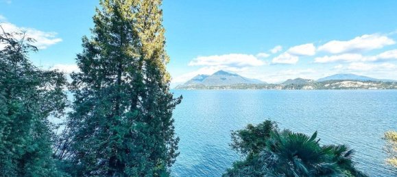 13 chambres Villa à Stresa, Italy No. 229065 12