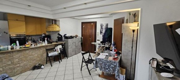 3 rooms Apartment in Rome, Italy No. 30752 9