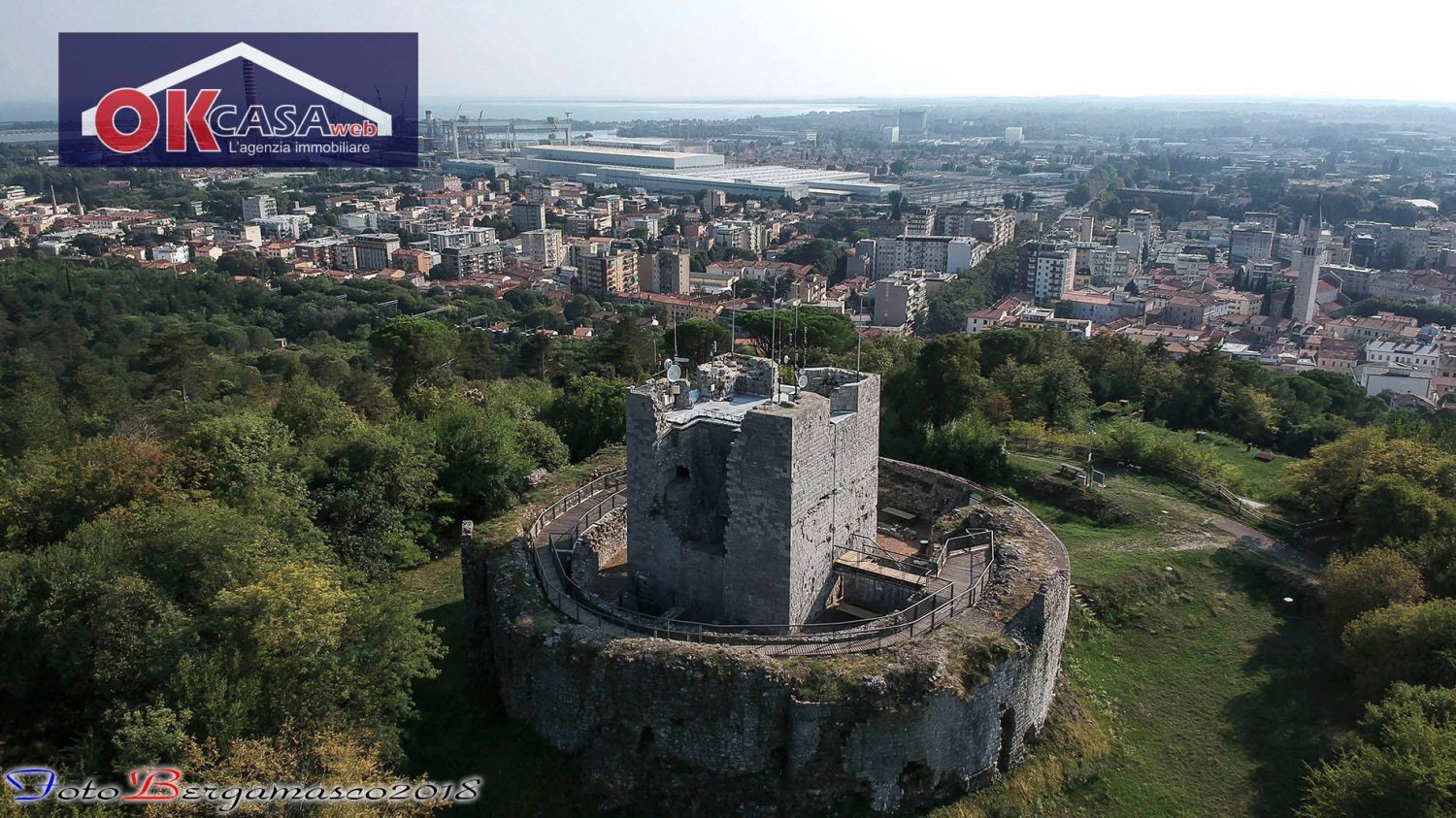 2 chambres Penthouse à Gorizia, Italy No. 196233