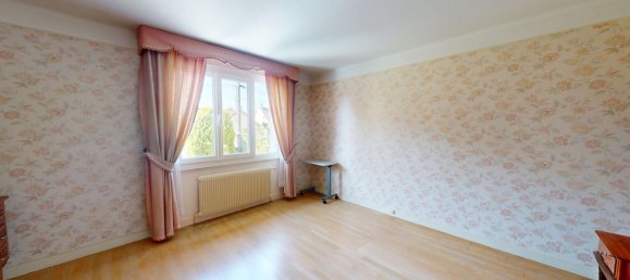 3 bedrooms House in Saint-Pierre-les-Nemours, France No. 296384 8