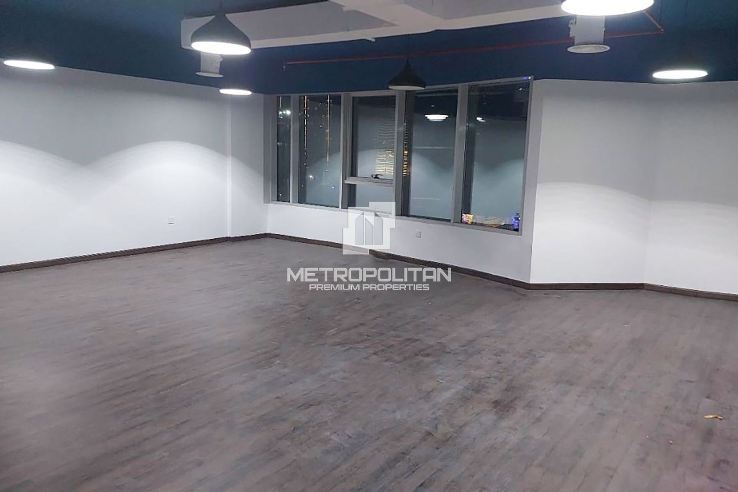 94.3m² Office in Business Bay, UAE No. 109147