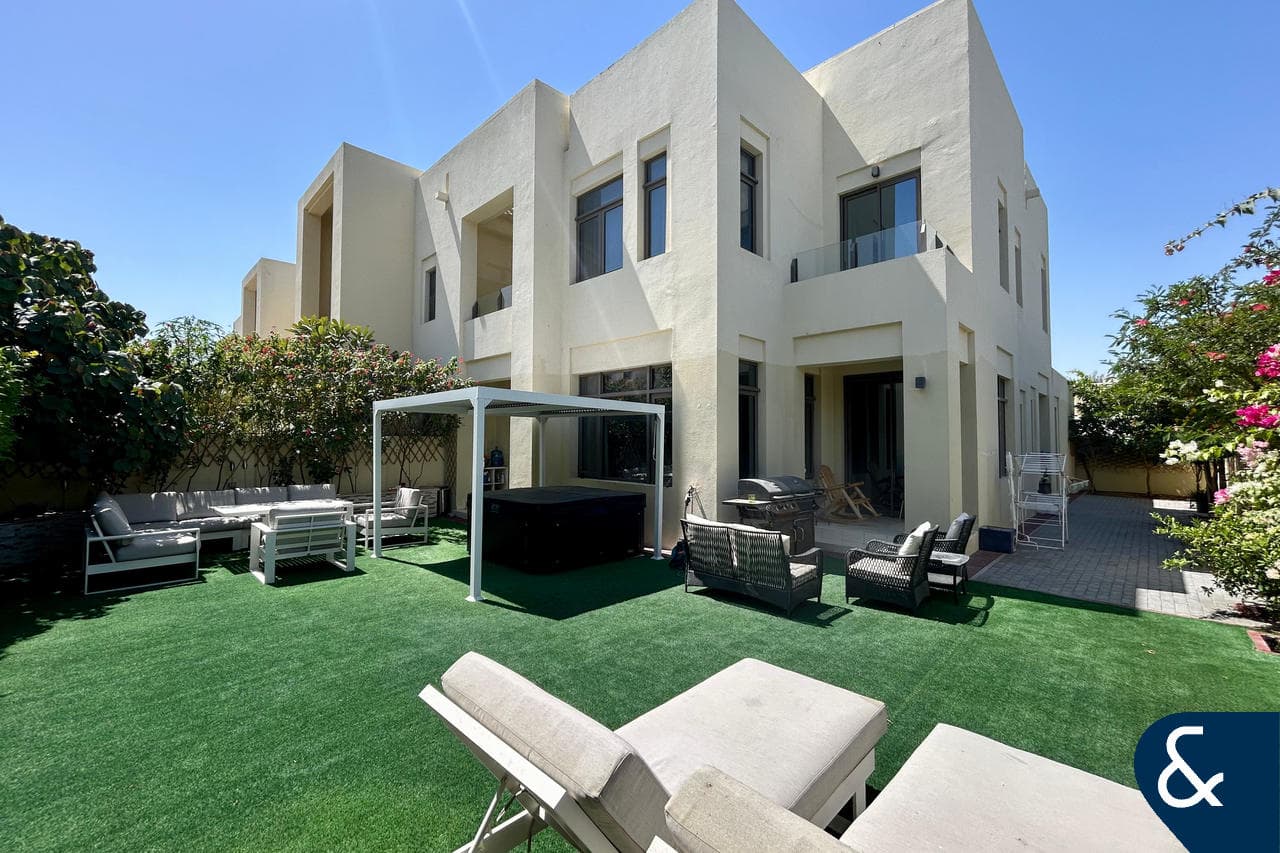3 Schlafzimmer Villa in Reem, UAE, Nr. 109638