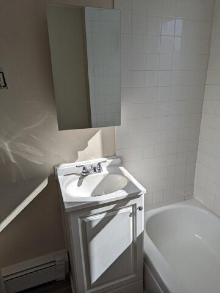 6 bedrooms House in Haverhill, USA No. 420452