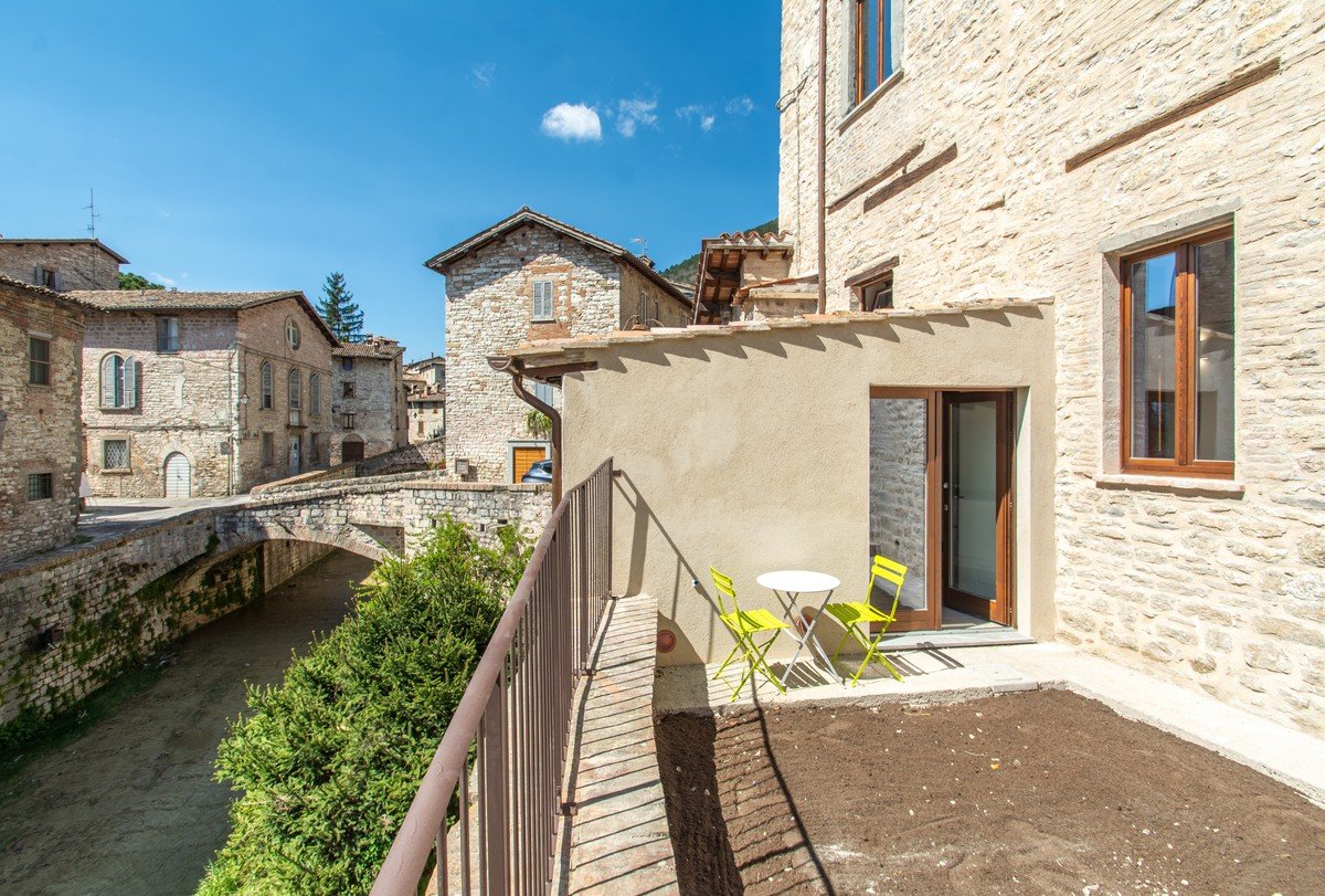 2 bedrooms Apartment in Gubbio, Italy No. 267276