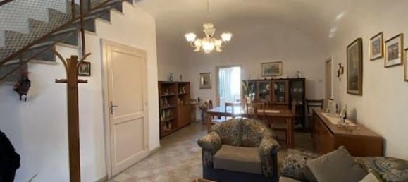 Casa de 4 divisões em Torregrotta, Italy N.º 146779 2