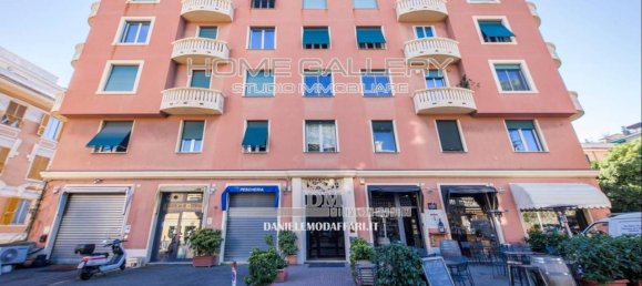 6 rooms Apartment in Genoa, Italy No. 143529 33