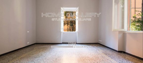 6 rooms Apartment in Genoa, Italy No. 143529 24