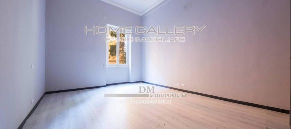 6 rooms Apartment in Genoa, Italy No. 143529 32