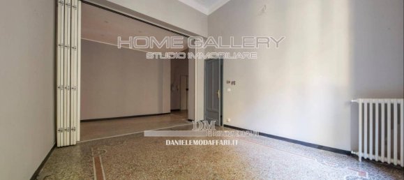 6 rooms Apartment in Genoa, Italy No. 143529 6