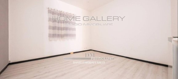 6 rooms Apartment in Genoa, Italy No. 143529 19