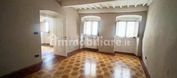1 bedroom Apartment in Arezzo, Italy No. 267093 3