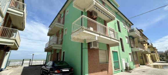 Квартира с 2 спальнями в Порто Реканати, Италия № 63077 4