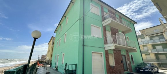 Квартира с 2 спальнями в Порто Реканати, Италия № 63077 18