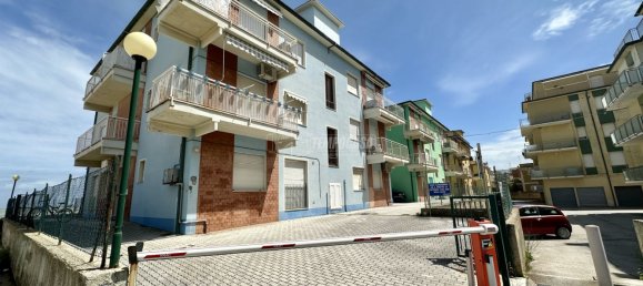 Квартира с 2 спальнями в Порто Реканати, Италия № 63077 10