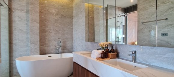 4 bedrooms Villa in Pattaya, Thailand No. 26431 5