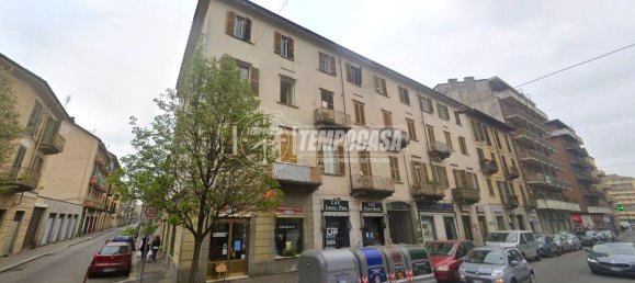 3 rooms Apartment in Turin, Italy No. 153683 20