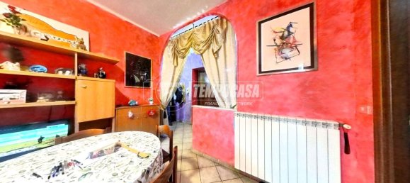 3 rooms Apartment in Turin, Italy No. 153683 8