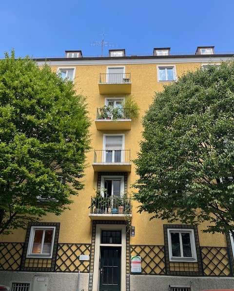 2 bedrooms Apartment in Munich, Germany No. 269192