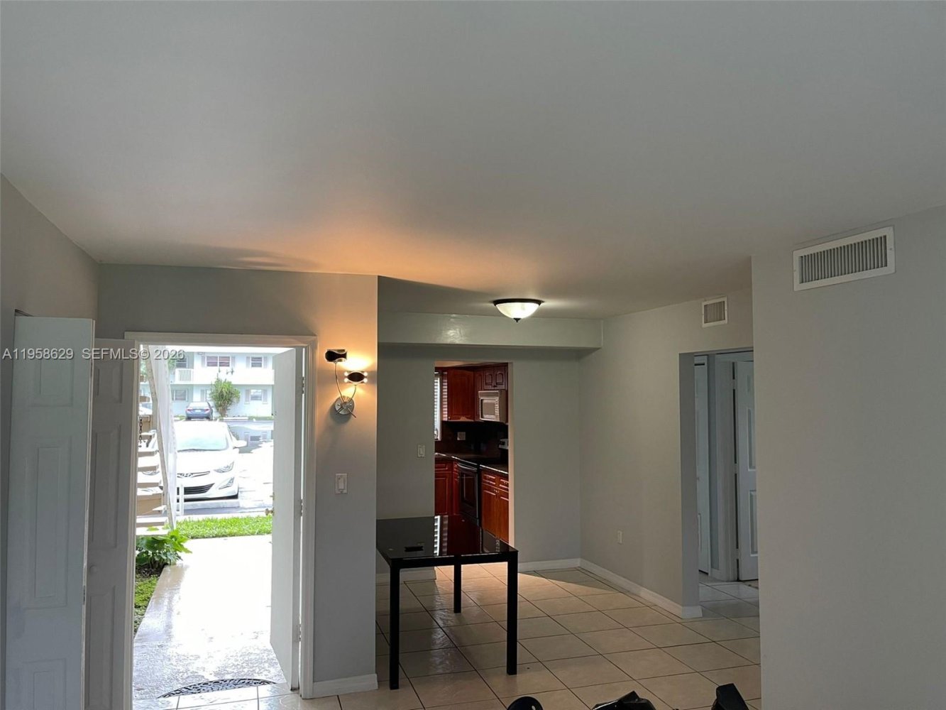 2 غرف نوم عقار تجاري في Miami, USA رقم 615723