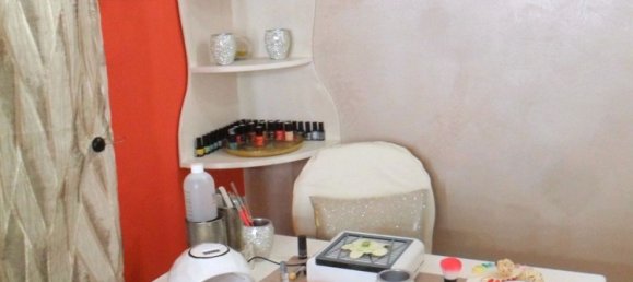 62m² Commercial property in Nicolosi, Italy No. 256202 11