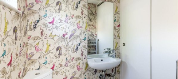 3 Schlafzimmer Gewerbliche Immobilie in London, United Kingdom, Nr. 9009 9