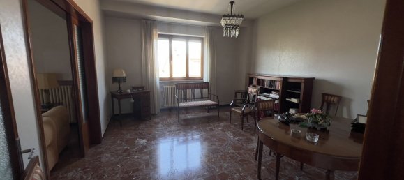 5 bedrooms Apartment in Fermo, Italy No. 324488 4