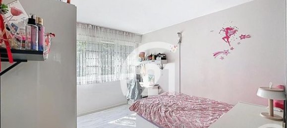 3 chambres Appartement à Villiers-le-Bel, France No. 353535 9