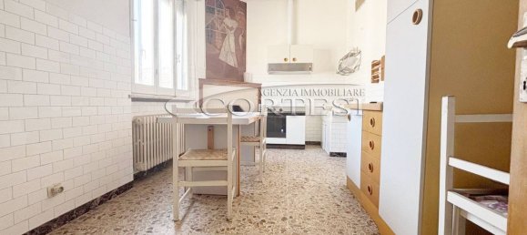Apartamento de 8 habitaciónes en Mondolfo, Italy No. 174713 3