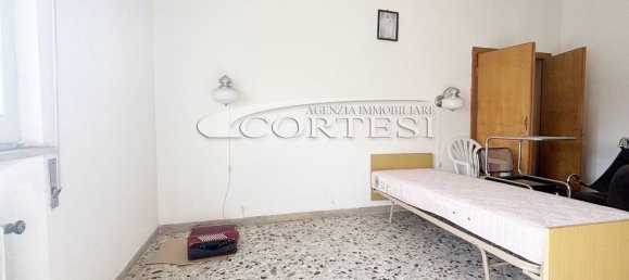 Apartamento de 8 habitaciónes en Mondolfo, Italy No. 174713 2