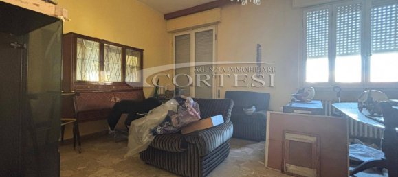 Apartamento de 8 habitaciónes en Mondolfo, Italy No. 174713 12