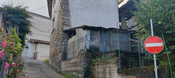 6 rooms House in Grondona, Italy No. 129352 4