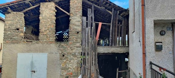 6 rooms House in Grondona, Italy No. 129352 5